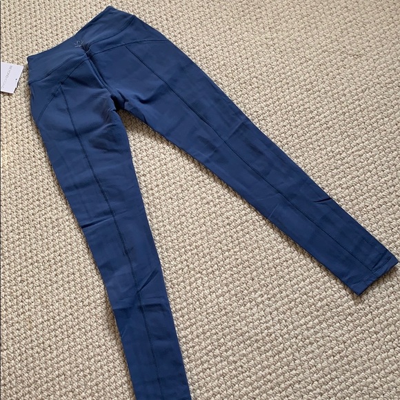 Beyond yoga side panel leggings - Picture 3 of 5